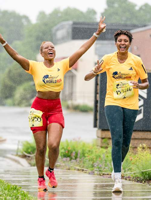 Participants run at Wings for Life World Run in Charlotte, North Carolina, USA on May 5, 2024