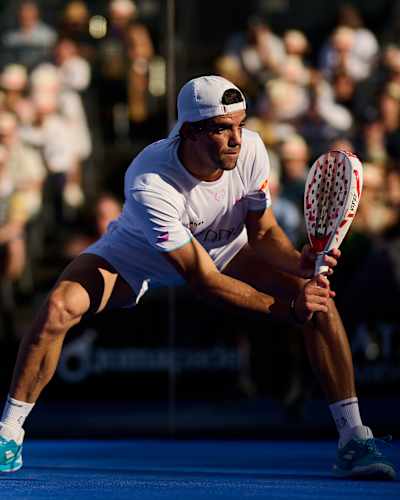 Juan Lebrón Chincoa in action during the Oysho Valladolid Premier Padel P2 tournament on 27 June 2025, delivering dynamic energy to the vibrant Valladolid crowd