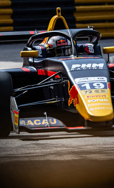 Mattia Colnaghi racing the Macau GP in China 2025