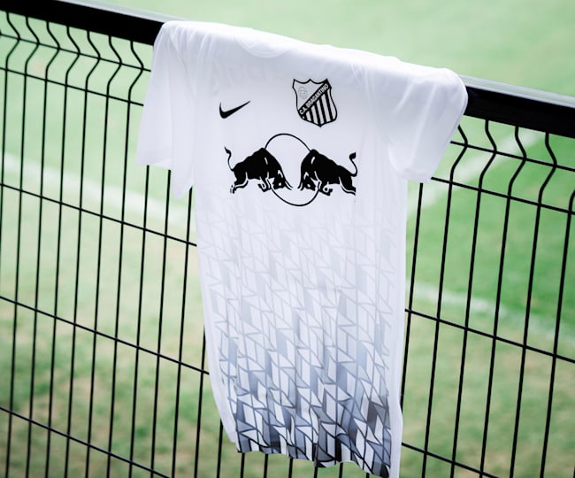 Bragantino faz homenagem à histórica camisa carijó