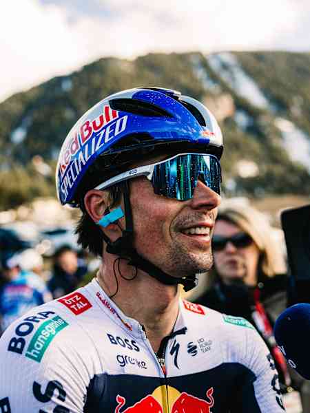 Primož Roglič leads team at the Tour de France