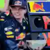 Max Verstappen ve "ben tarihe geçtim" pozu
