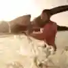 Водні процедури з колодою