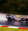 Sainz lässt Wasser spritzen