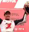 Marc Márquez celebrando su segundo título mundial