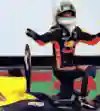 Ricciardo celebra en Bakú
