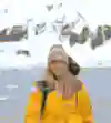 Cassie De Pecol é só sorrisos na Antártida