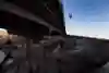 Trois sauts par heure ? Sans problème. Miles Daisher a battu le record du monde de Base Jump en réalisant 63 jumps en 24 heures.