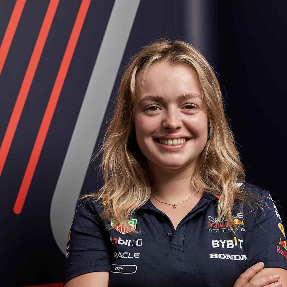 Showrunners | Oracle Red Bull Racing’s show car team