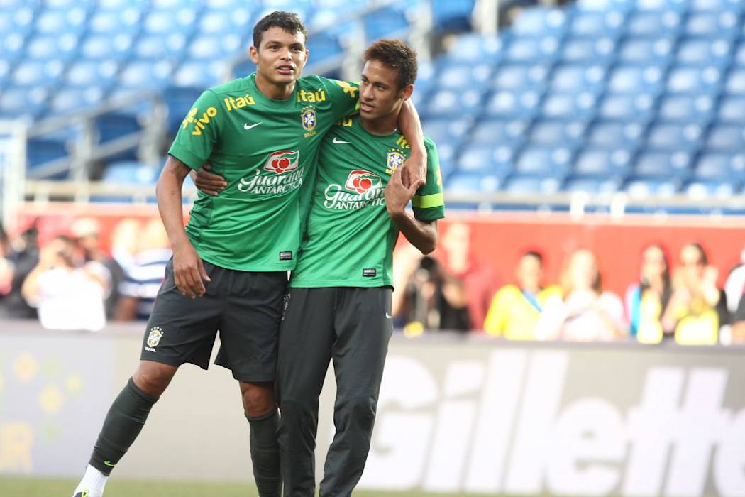 Neymar Jr tem Thiago Silva como um dos melhores zagueiros do mundo