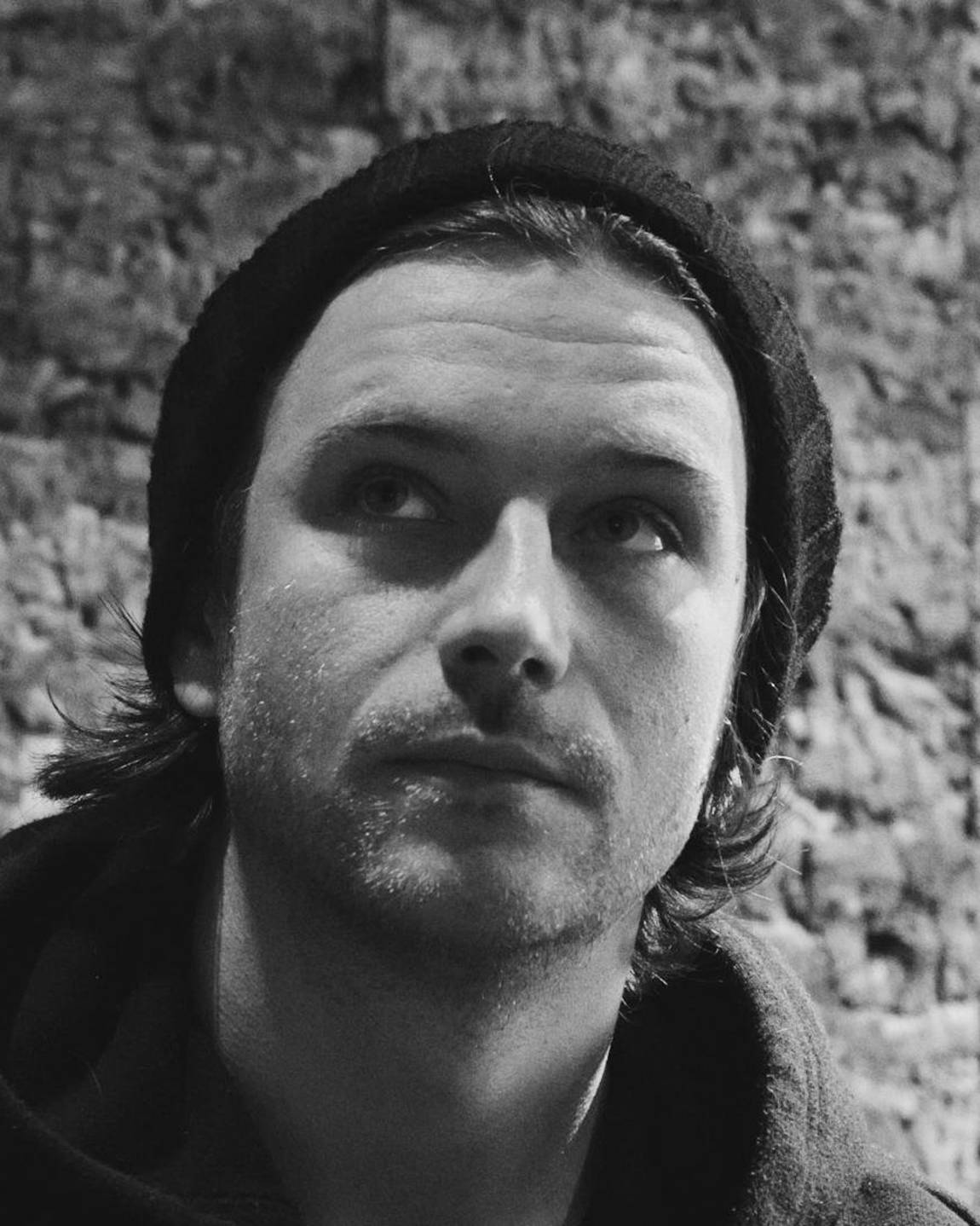 Live Session C Macleod Dream Old Fire Red Bull Music