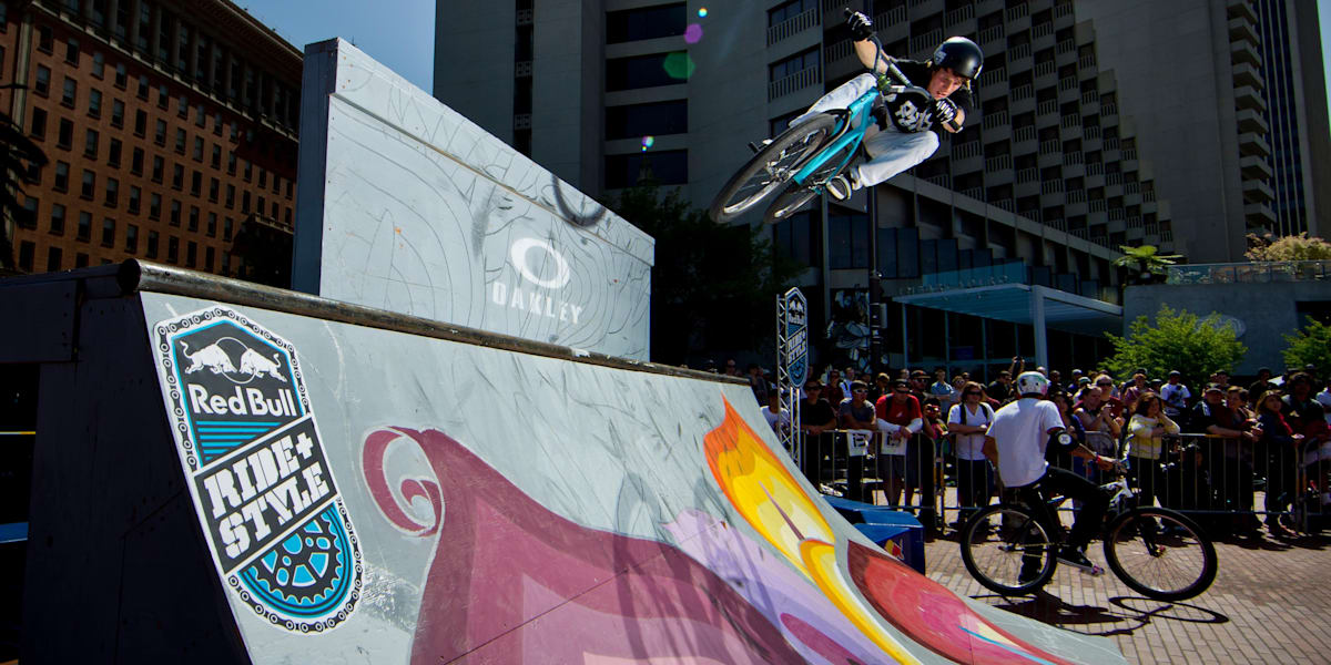 Awesome Videos 2012 #12: Red Bull Ride + Style