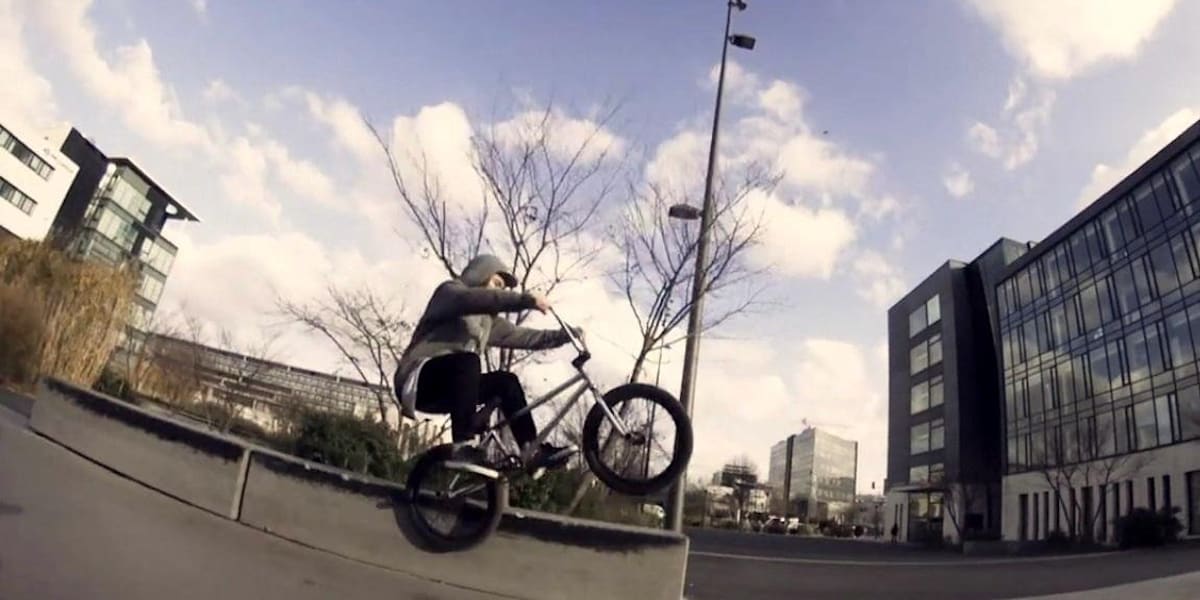 Anthony Perrin joins Vans French Pro Team