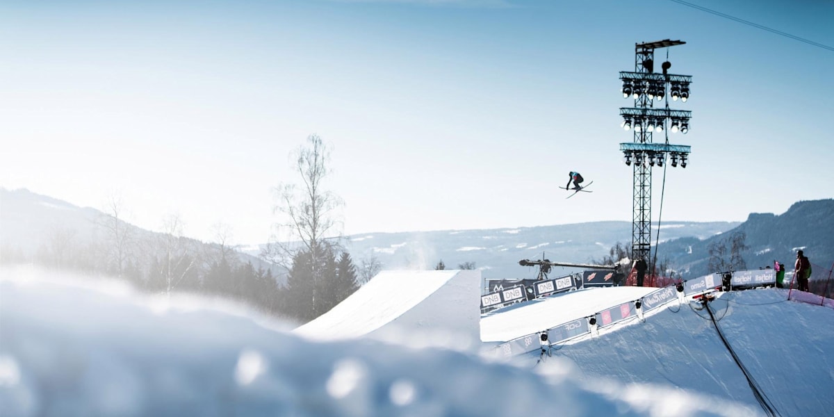 the-big-air-kicker-from-afar