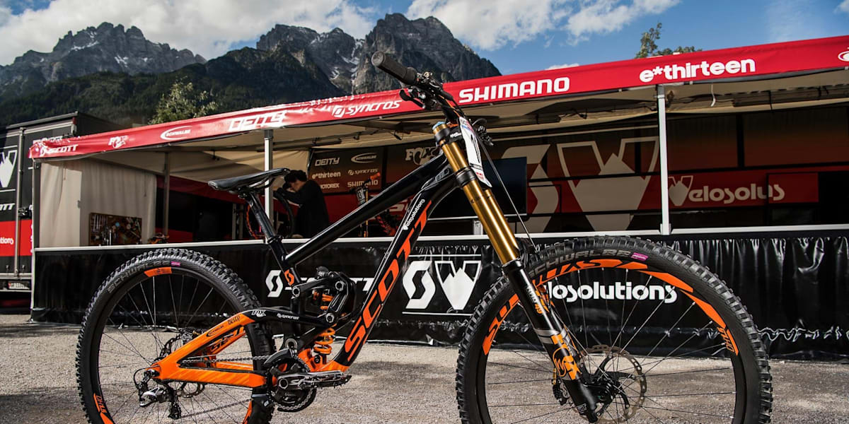 Brendan Fairclough s Scott Gambler 29er Bike check