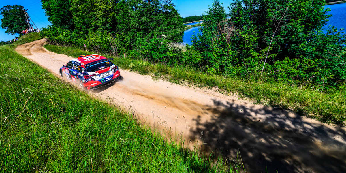 Team MRF Tyres edges ahead as trio keep scoring in ERC