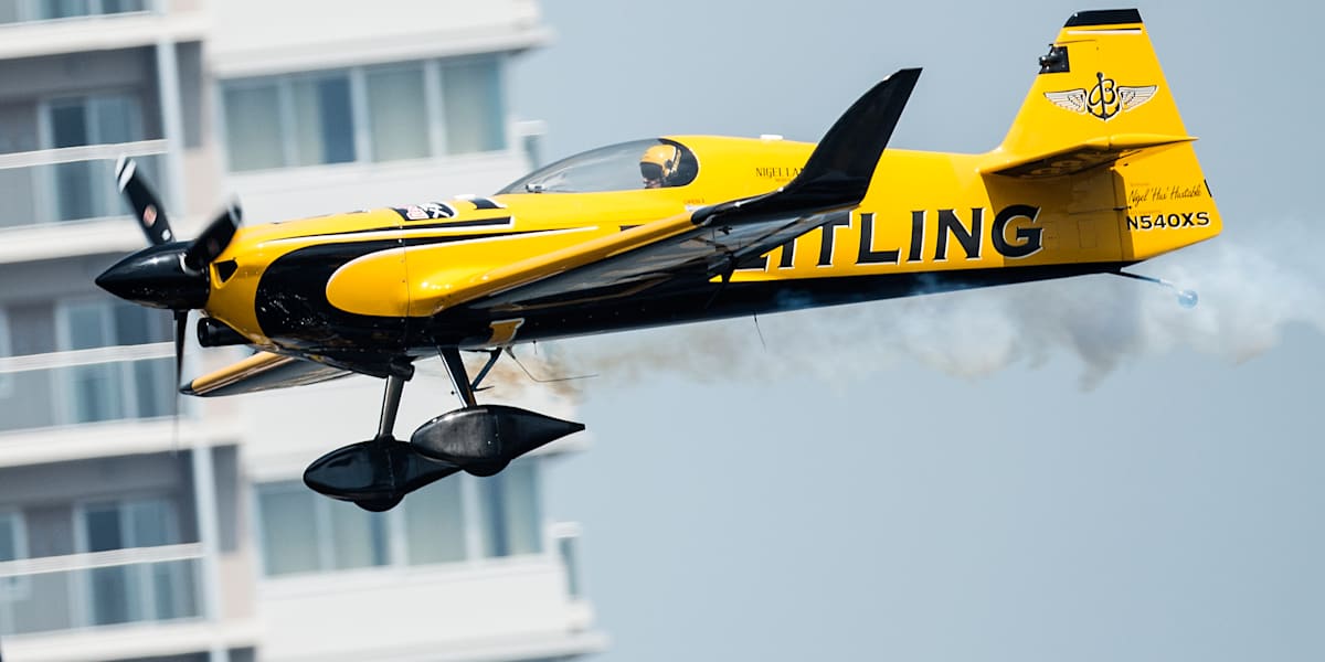 【Redbull Air Race Chiba 2015】AVIREX MA-1 Avirex Redbull Jacket Air Race World Championship Red Bull