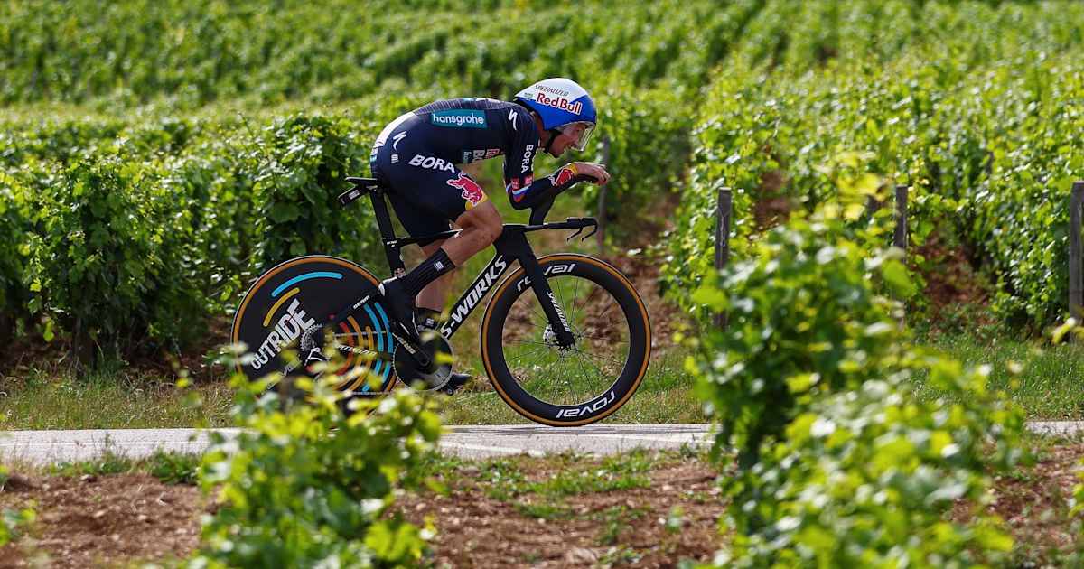 Primož Roglič third in the first time trial of the Tour