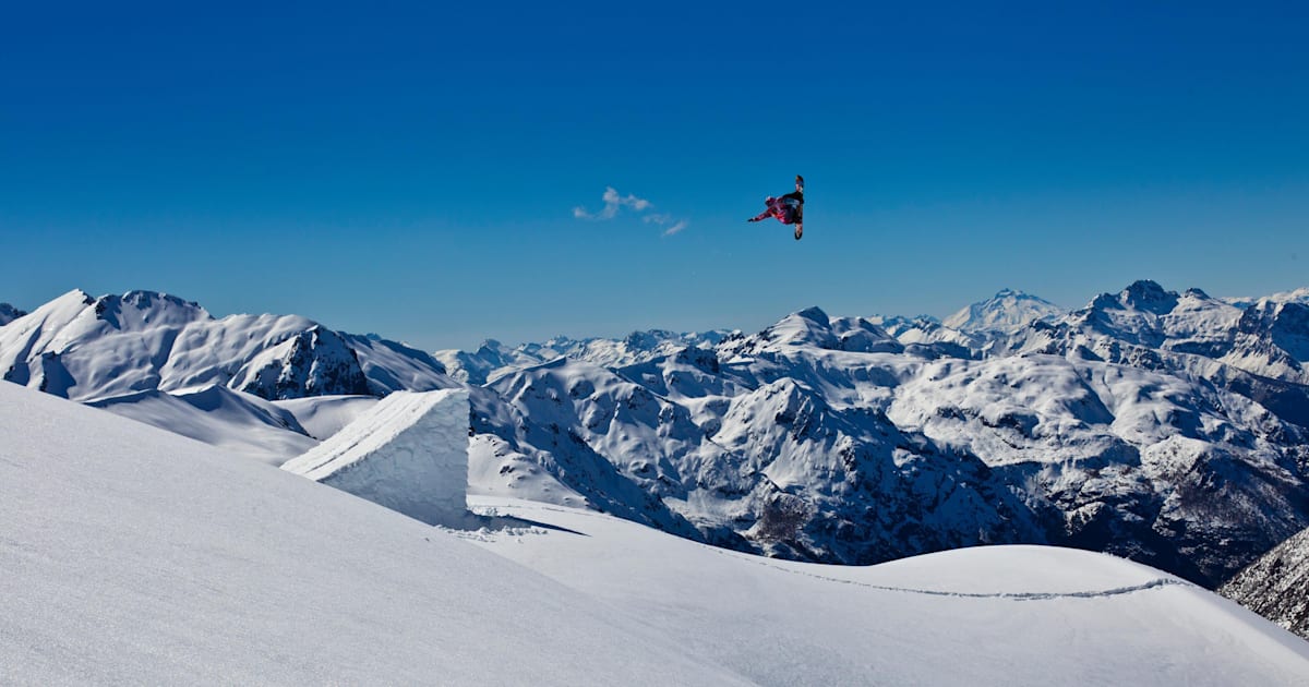 Travis Rice: Best bits from Art of Flight | Red Bull