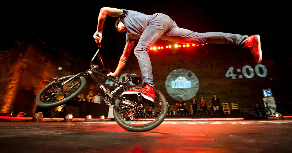Fancy footwork at Red Bull Flamenco Flatland 2011