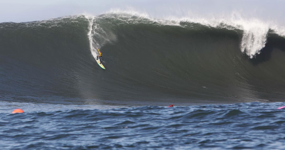 Mavericks surfing 2021 2025
