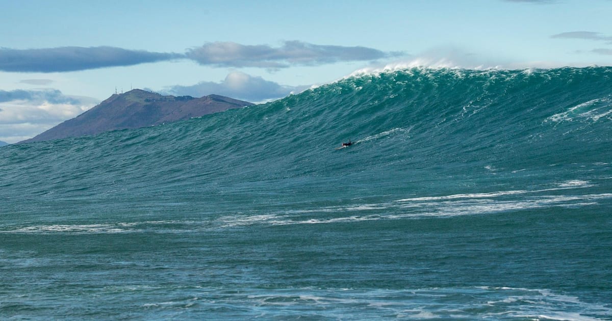Belharra wave outlet