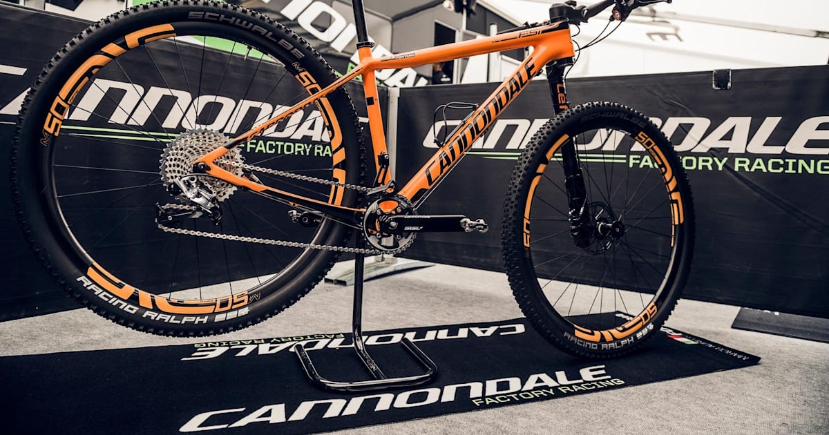 Marco Fontana Cannondale F Si race bike Red Bull