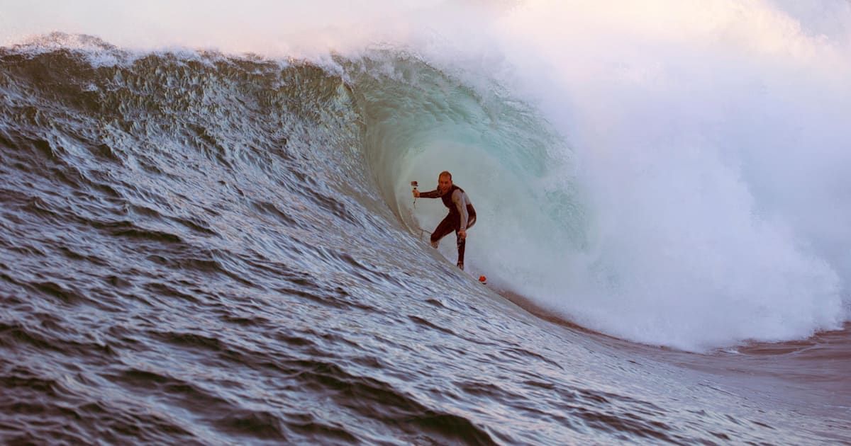 American surfer heaviest wave on sale