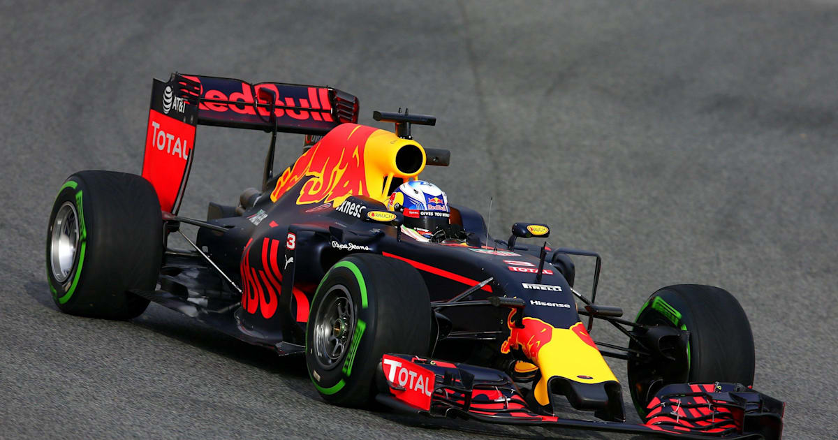 話題の人気 car F1 2016 RB12 Racing Bull Red launch Bull Red | ミニカー
