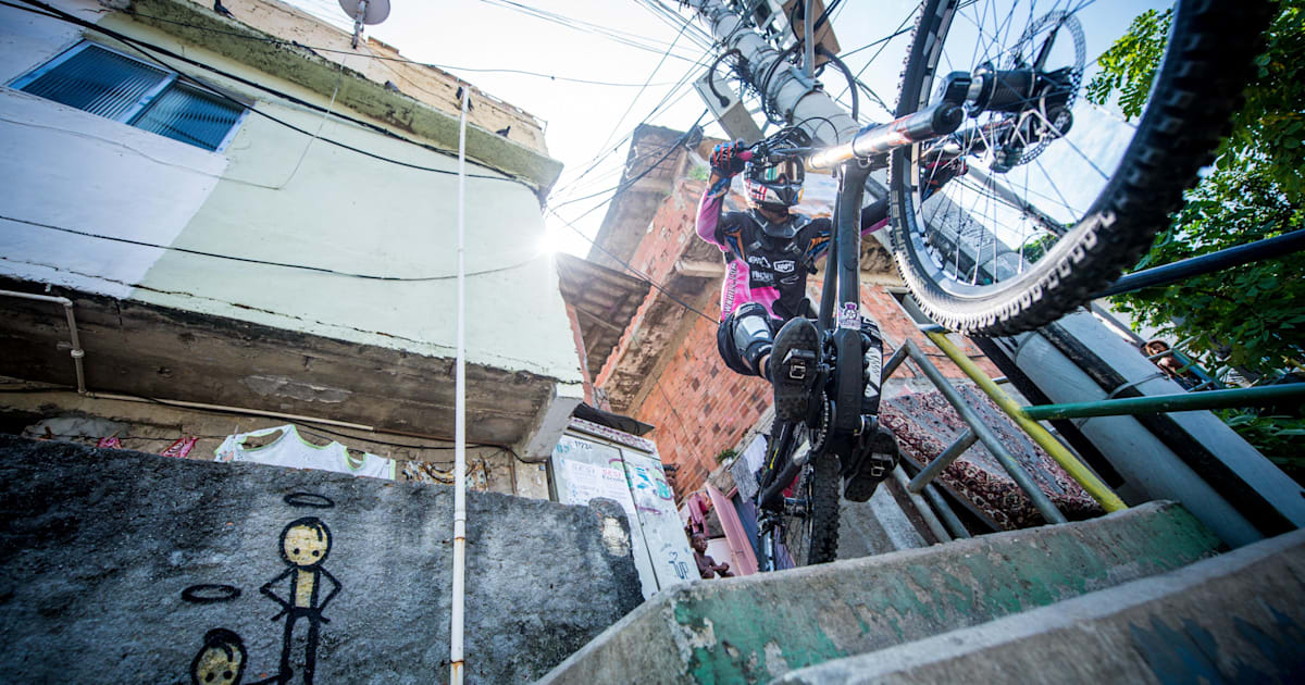 Filip Polc: GoPro Downhill in a Rio de Janeiro favela