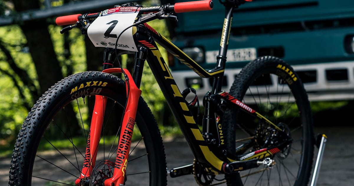Nino Schurter 2017 Bike Check Scott Spark RC