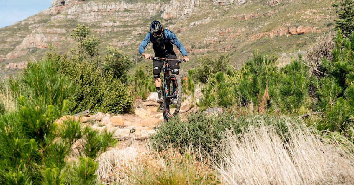 tokai downhill track action video