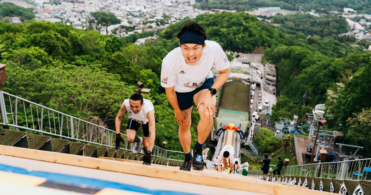 skylrk Tokyo pop up 限定 17pro 赤 レッド skylrk Tokyo pop up 限定 17pro 赤 レッド - メルカリ