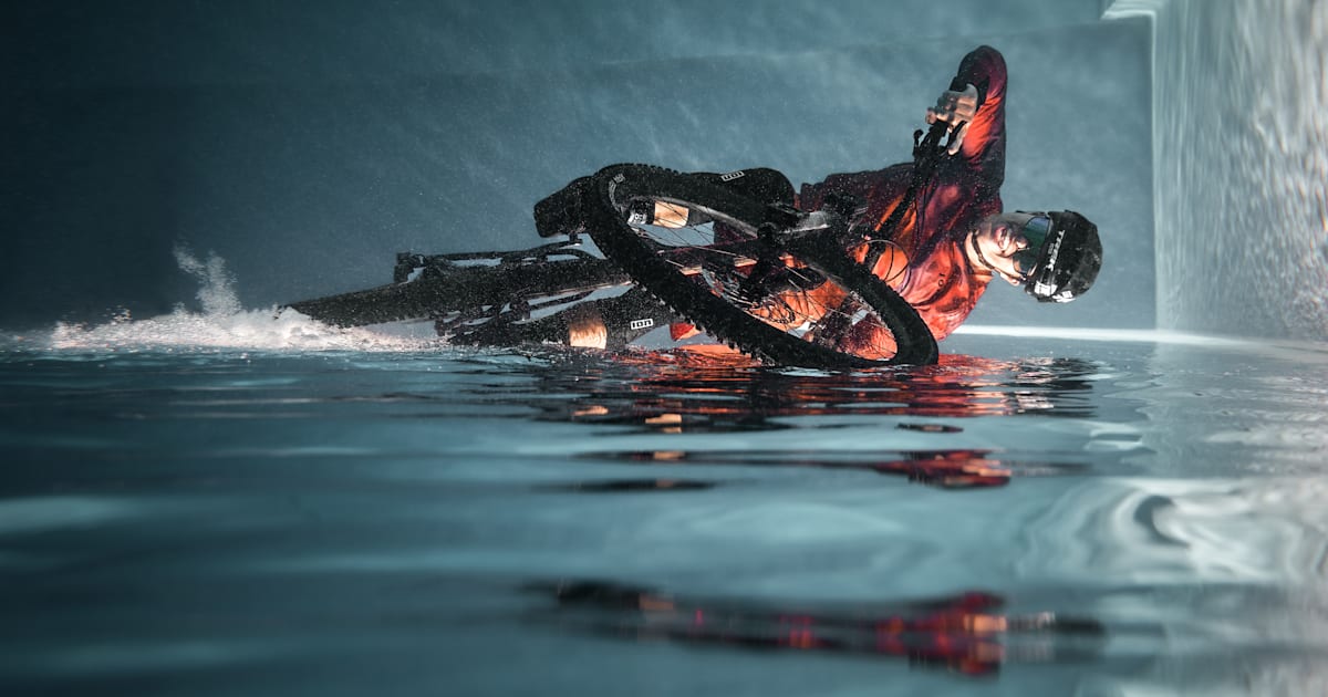 Andoni Lopez Red Bull Illume