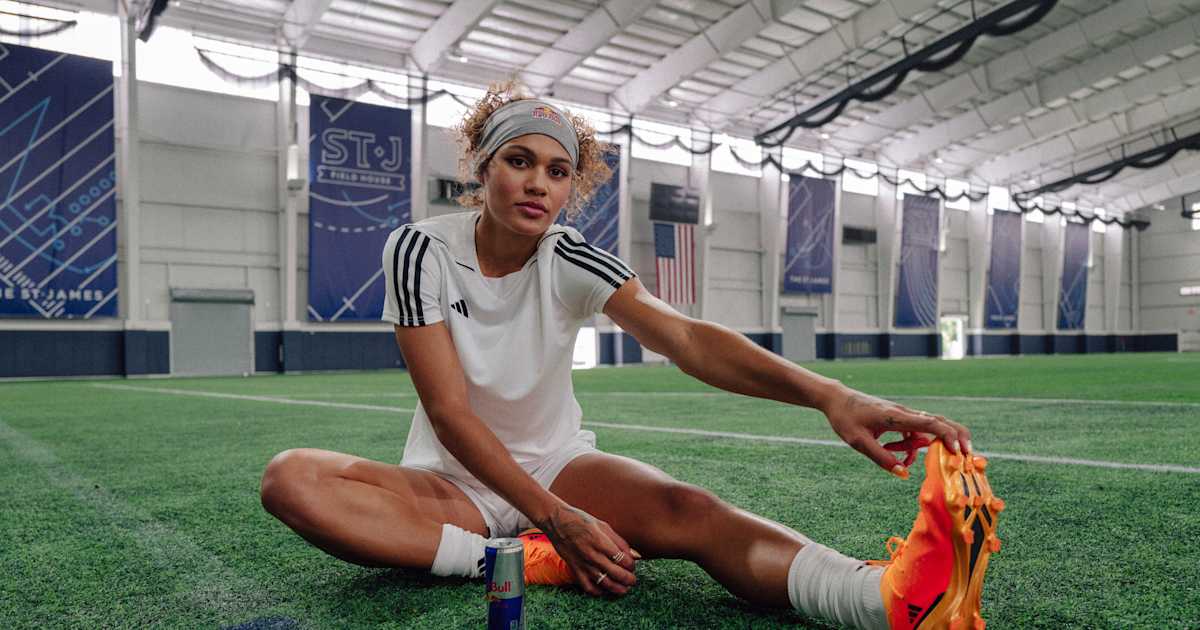 Best Stretches After a Soccer Game for Recovery