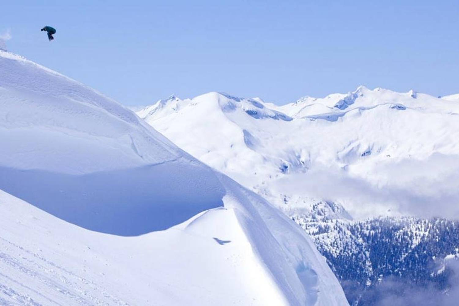 World's Top 10 Snowboarders No.8 Hana Beaman