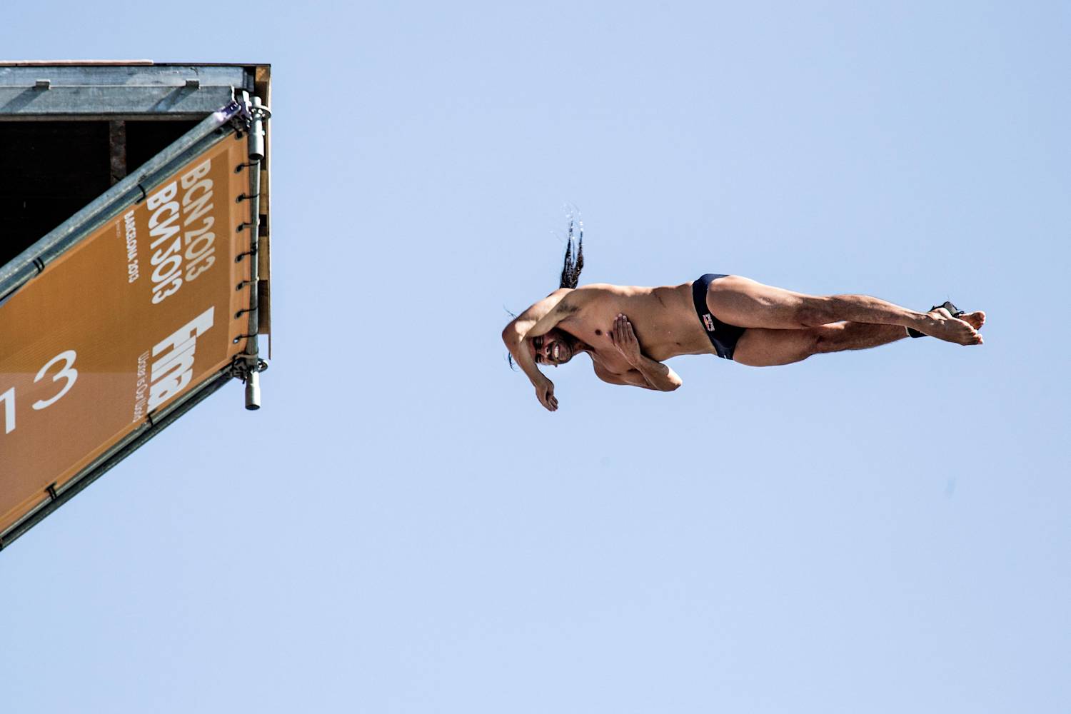 Orlando Duque gets gold