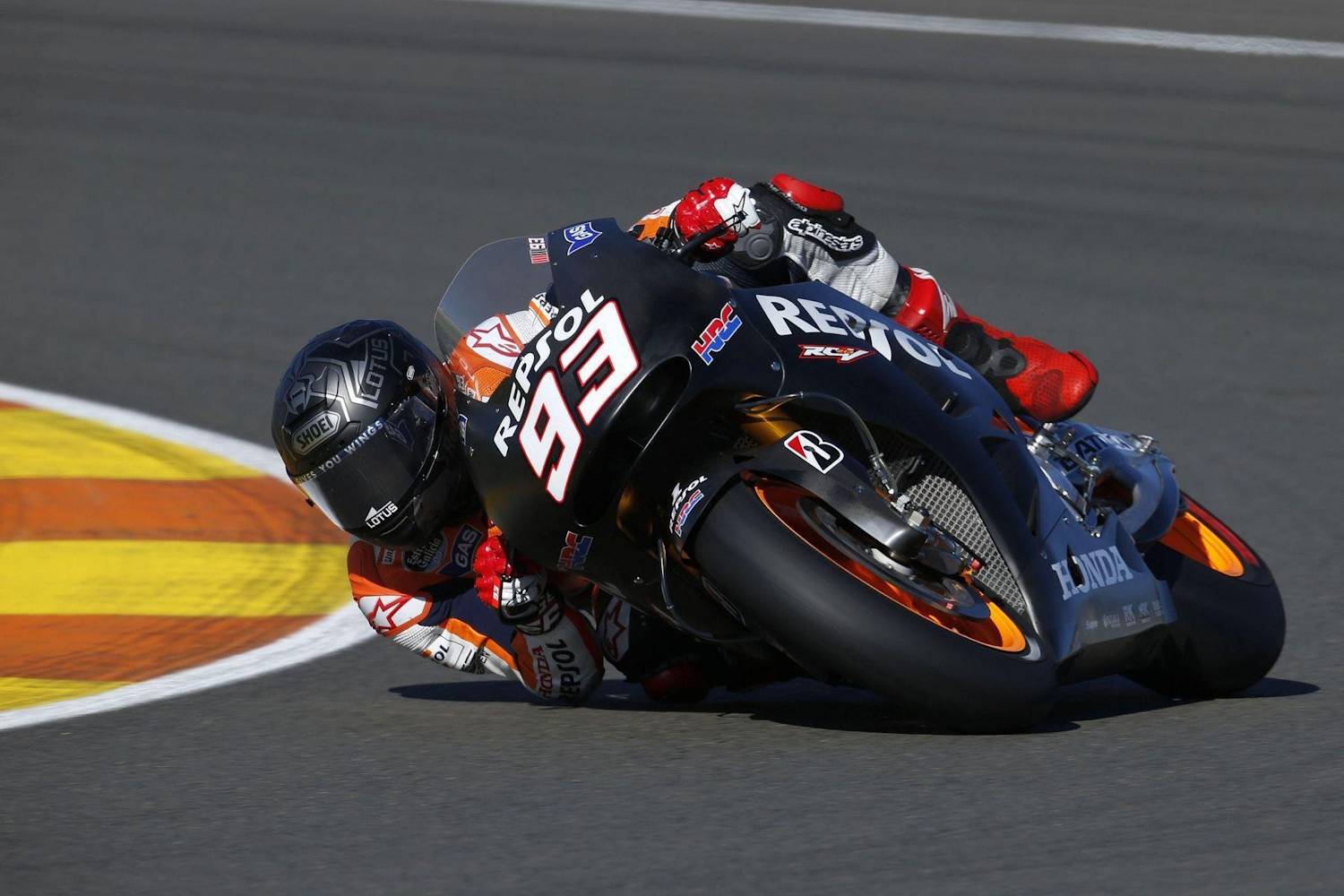 MotoGP, Valencia Marquez divora anche i test