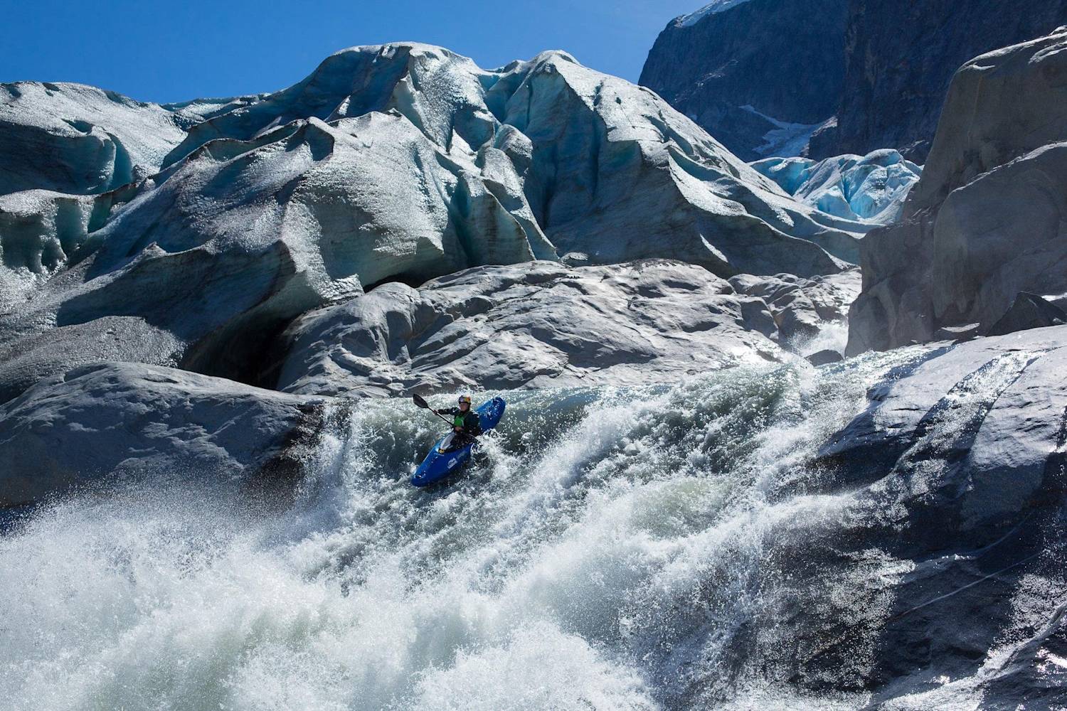 Kayaking in the winter: Nouria Newman tells why to go