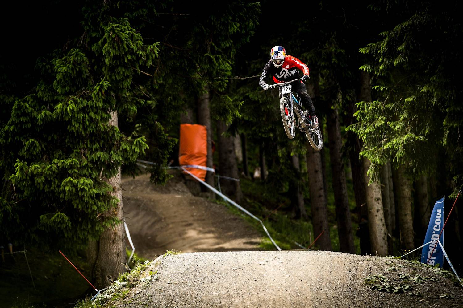 Uci downhill schedule clearance