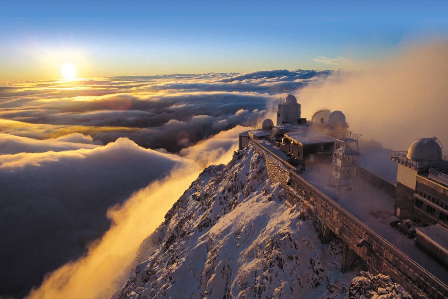 10 of the most extreme places in the world to stay