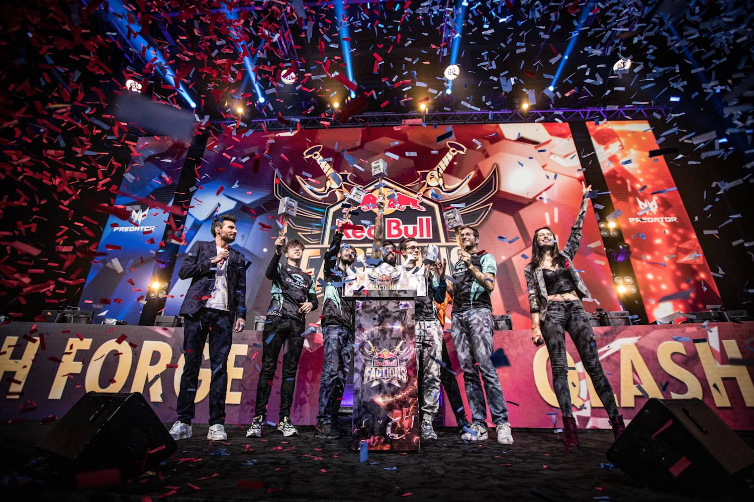 Red Bull Factions 2019 I Qlash Forge Vincono Tutto