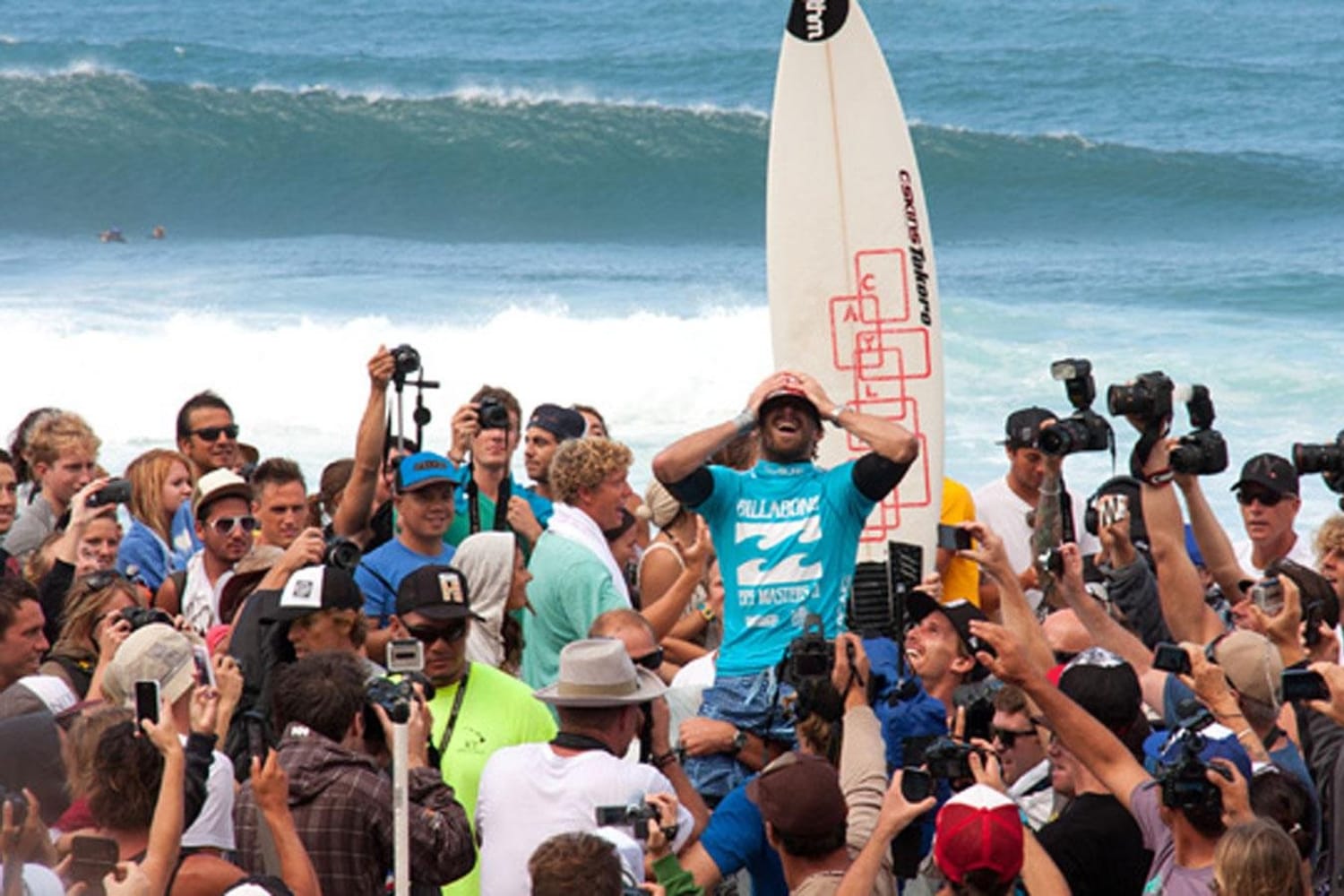 2011 Billabong Pipe Masters Highlights
