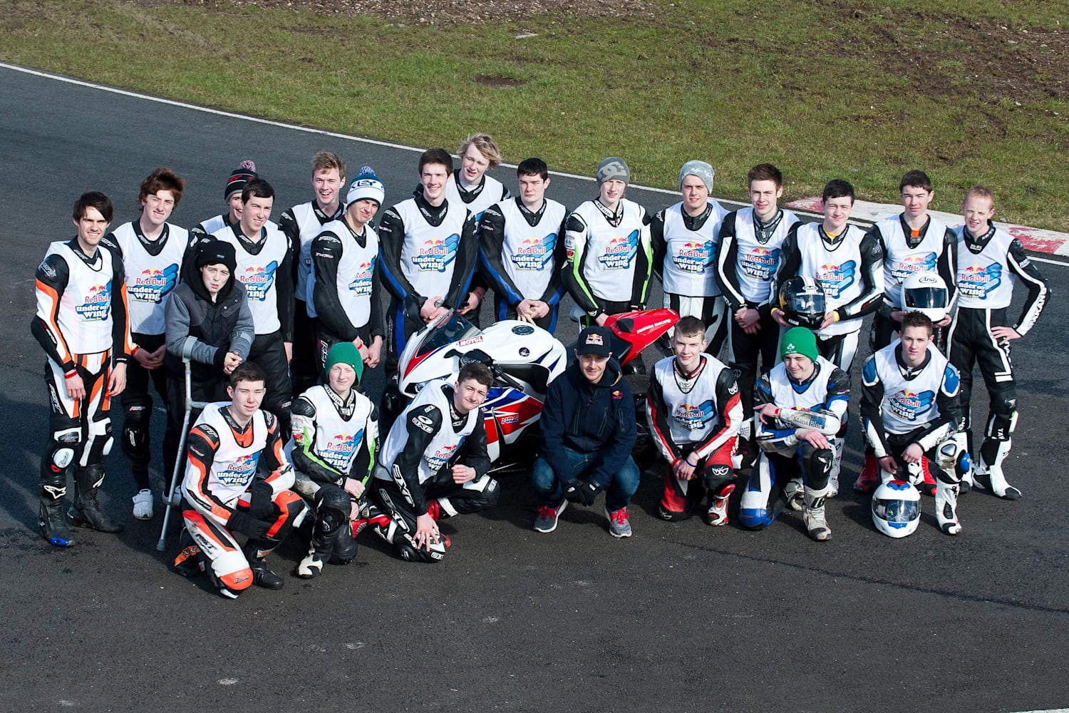 Video Jonathan Rea s Under My Wing 