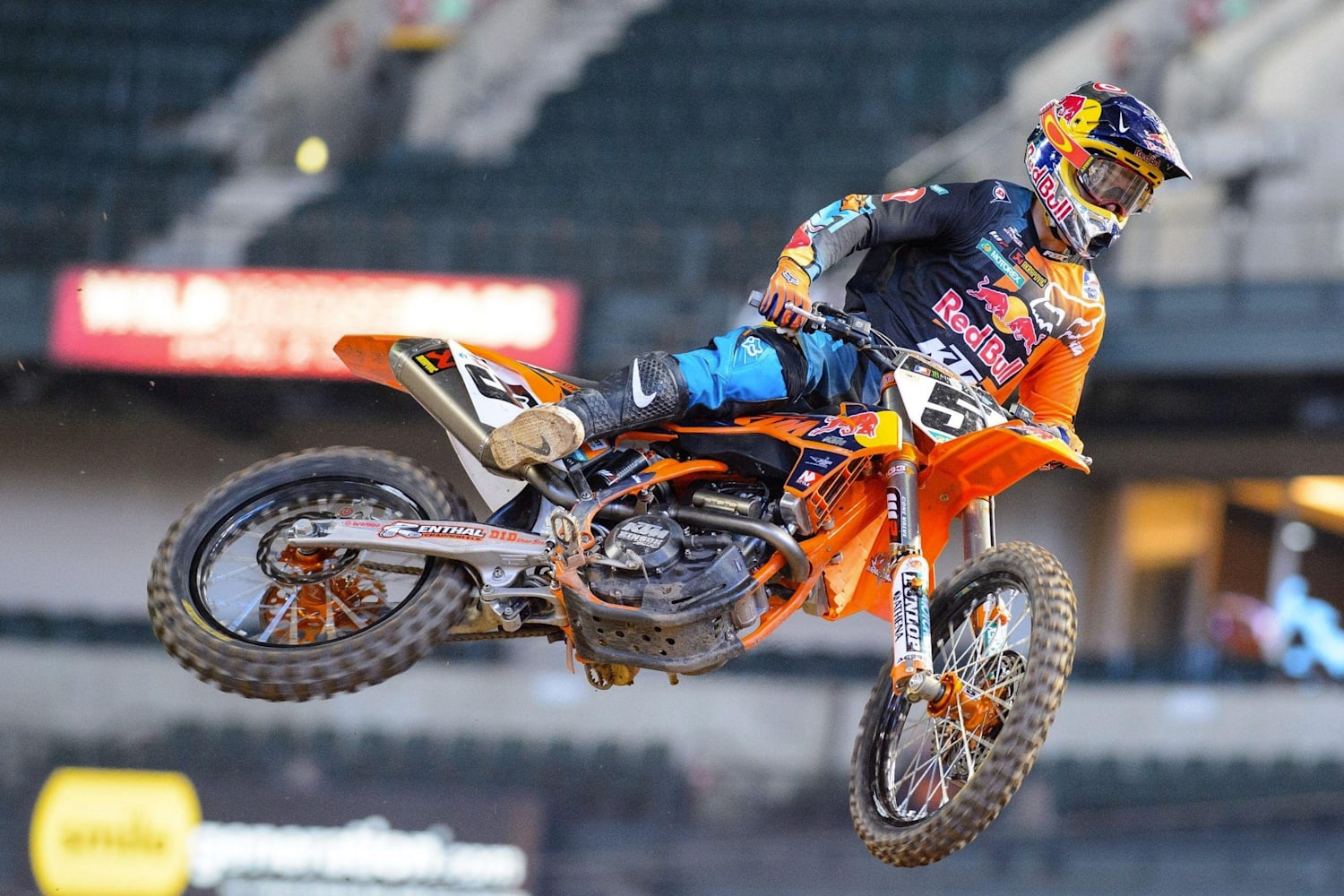 Ryan Dungey turns it on for hometown crowd
