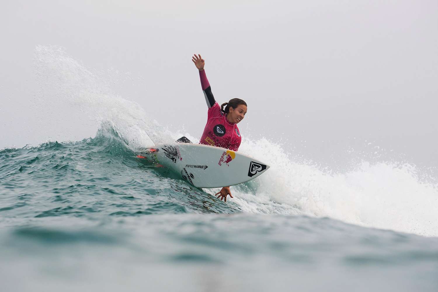 Sally Fitz gewinnt Roxy Pro; noch führt Carissa