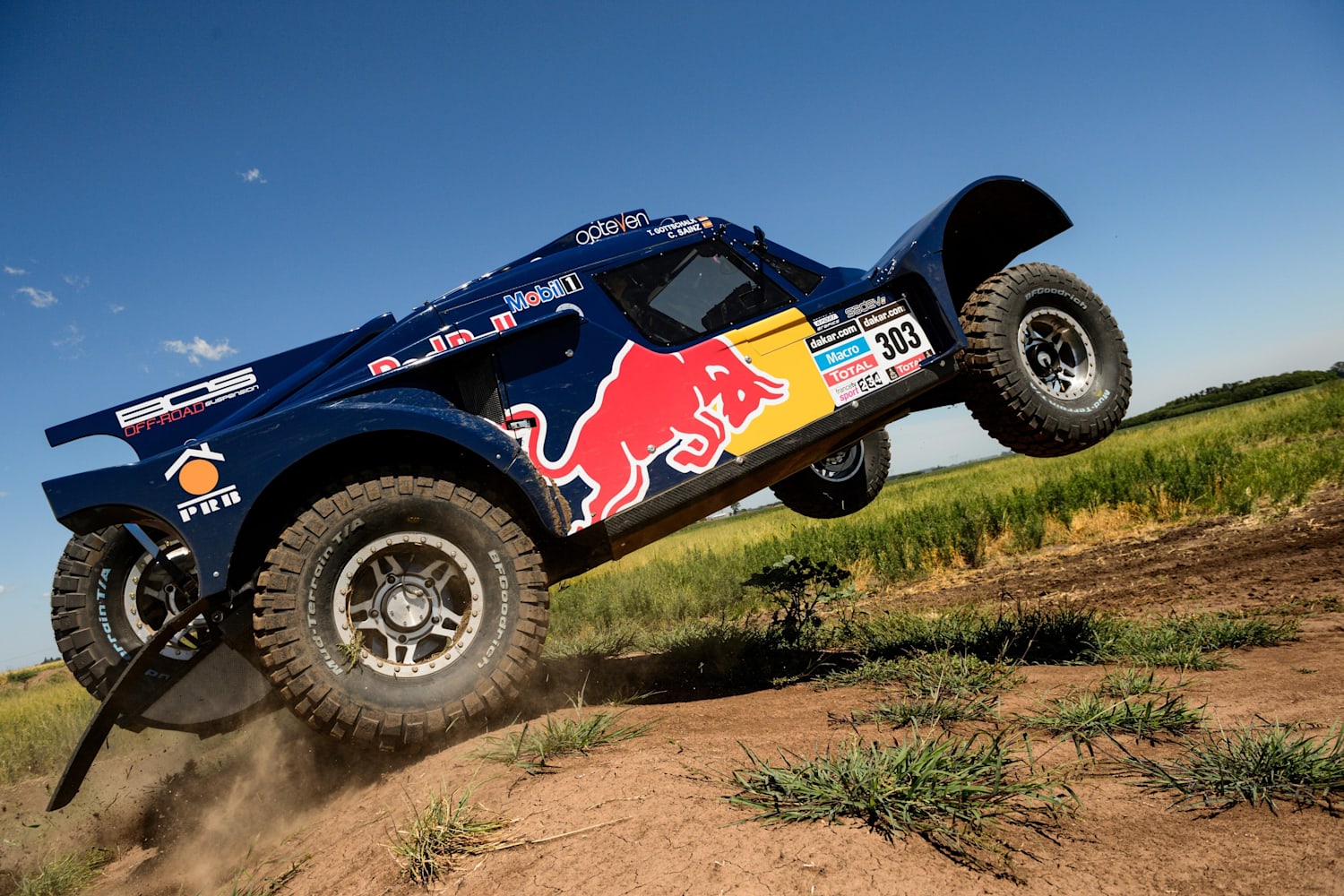 buggy red bull