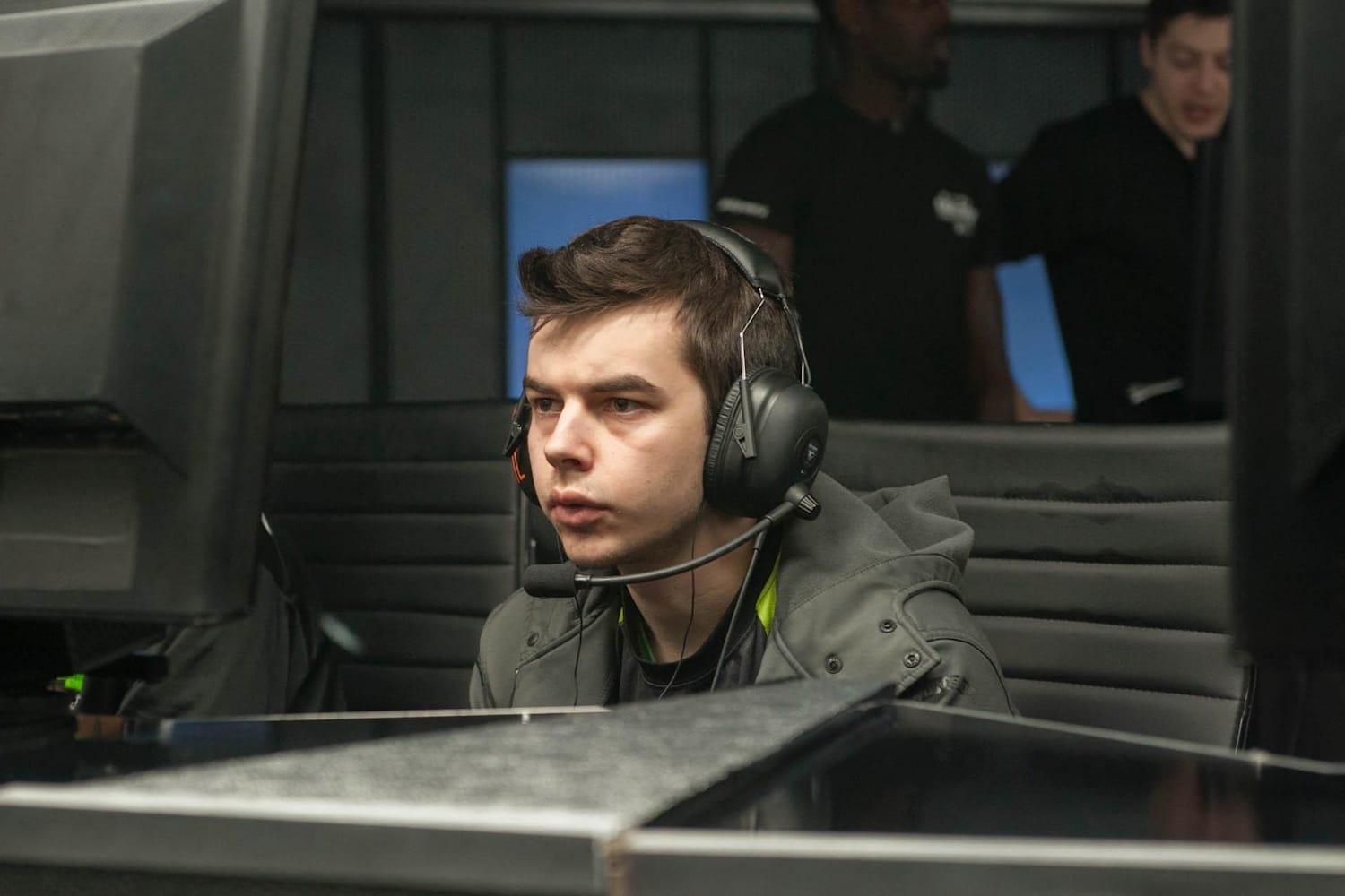 Nadeshot Sounds Off on Call of Duty Ghosts
