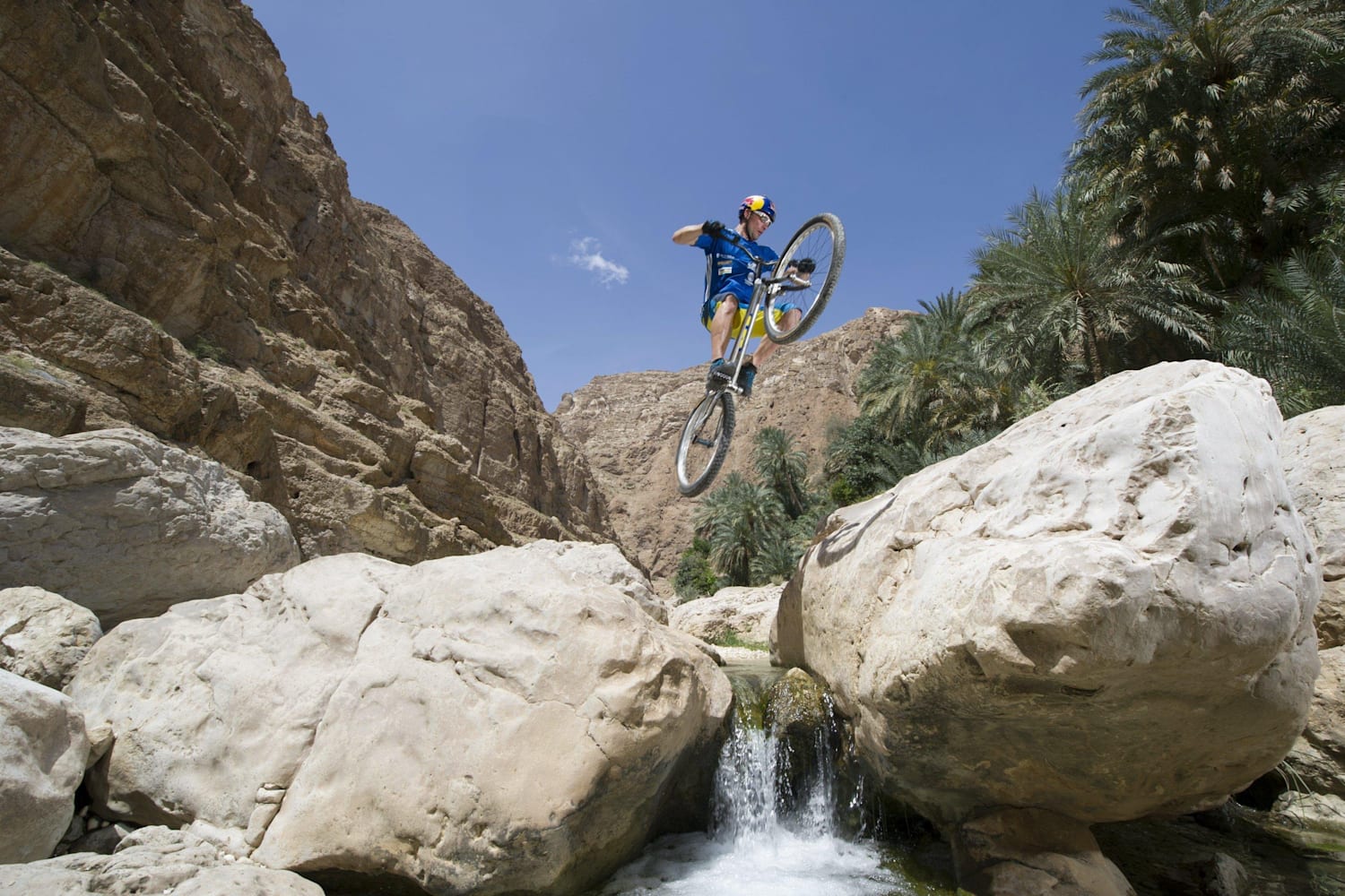 Biking in breathtaking Oman