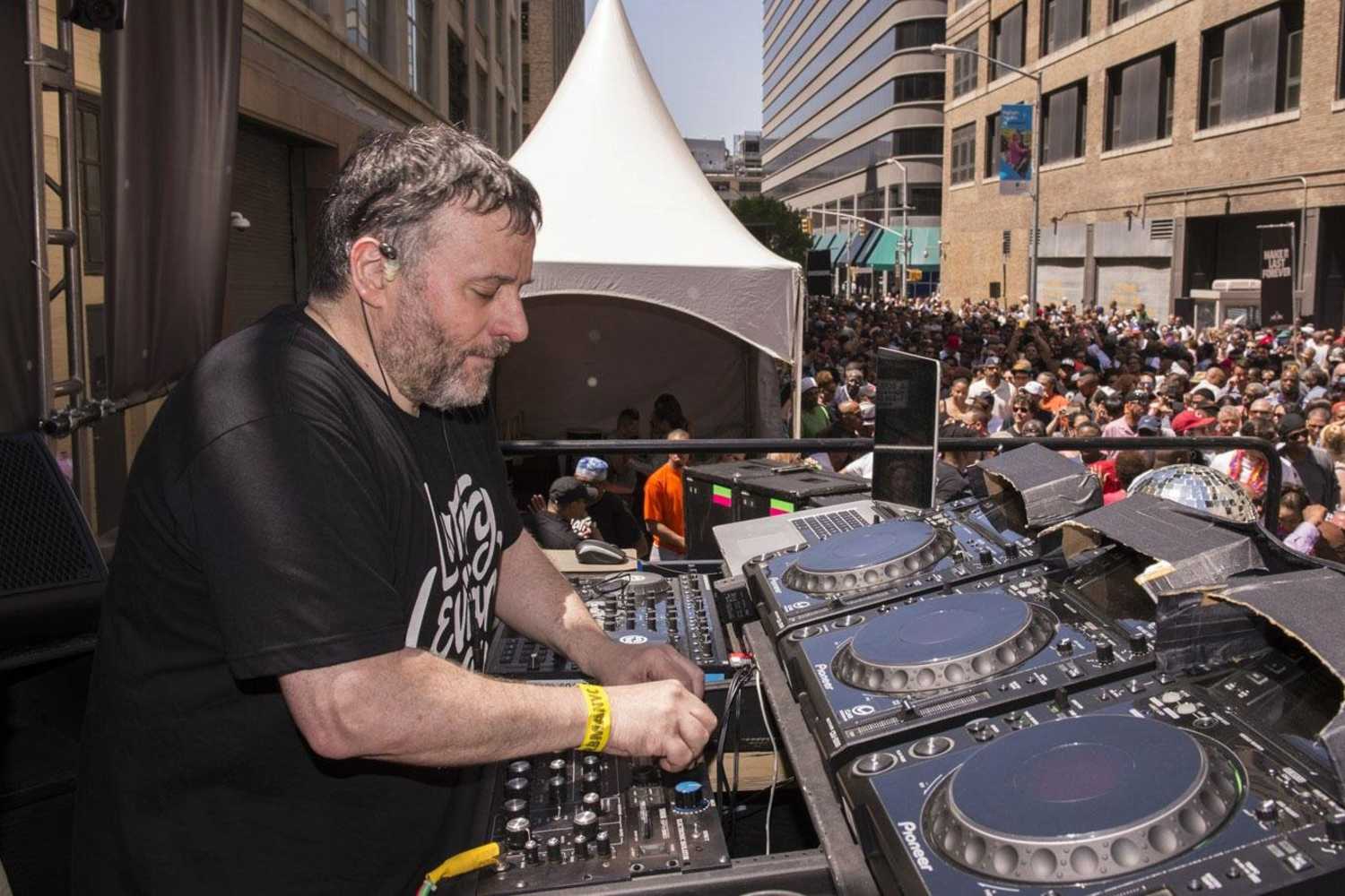 Posłuchaj nagrania z imprezy Larry Levan Way